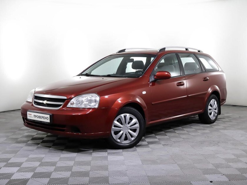 Шевроле Лачетти универсал красный
