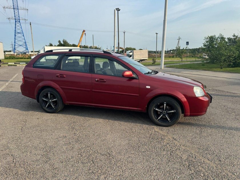 Chevrolet lacetti универсал