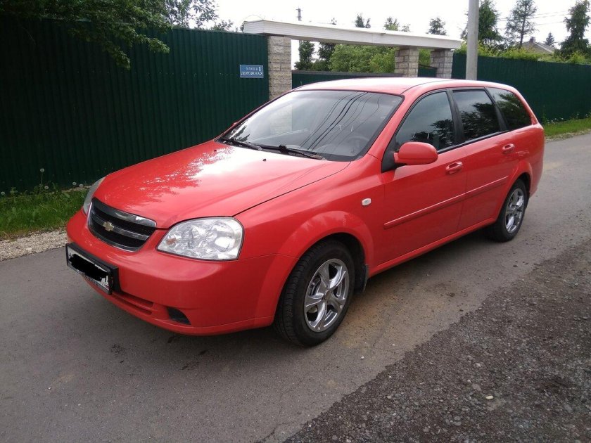 Chevrolet lacetti 2010 универсал