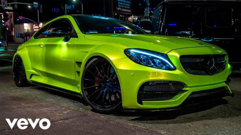Мерседес АМГ 63 S зеленый