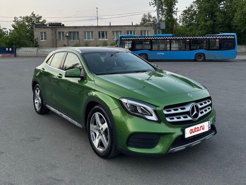 Мерседес gla 200 зеленый