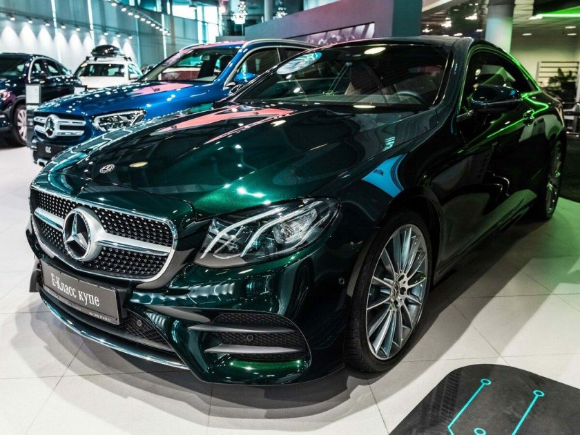 Mercedes Benz w213 изумрудный