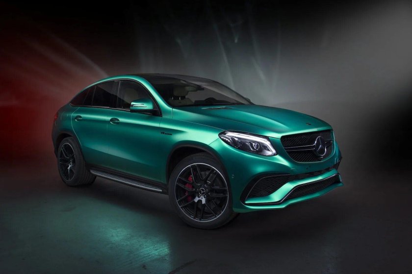 Мерседес GLE купе зеленый
