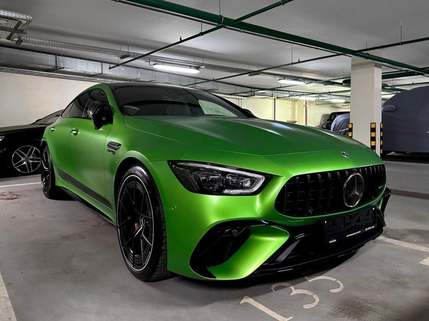 Mercedes benz amg gt 63 s