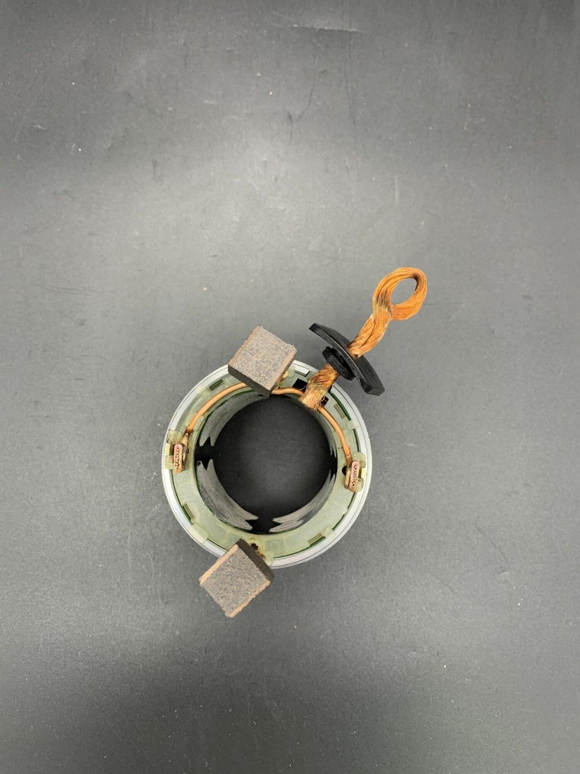 Щетки стартера тойота королла 150