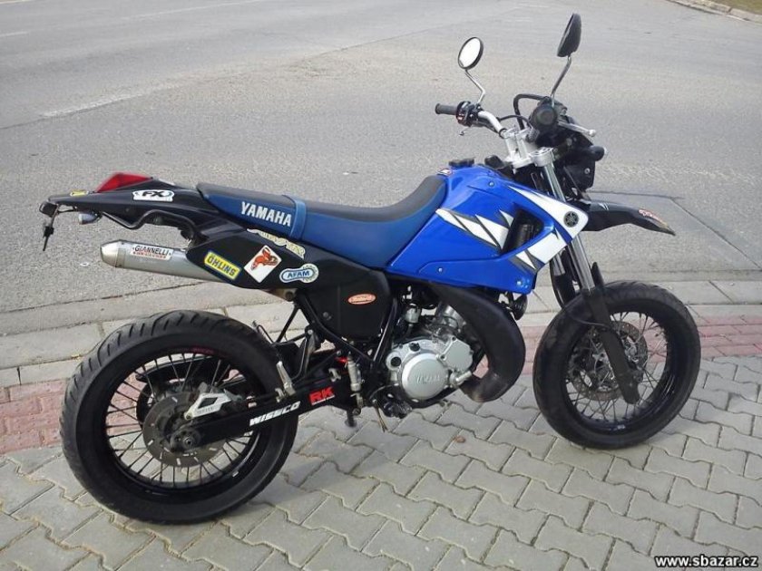 Yamaha DT 125