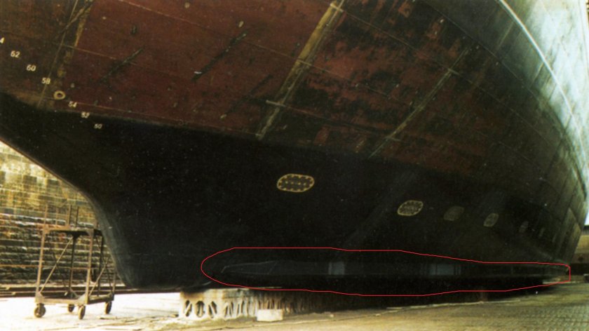 Моторный отсек ледокола 21180