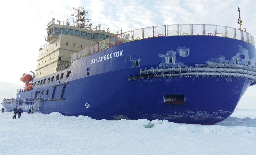 21900м ледокол Владивосток