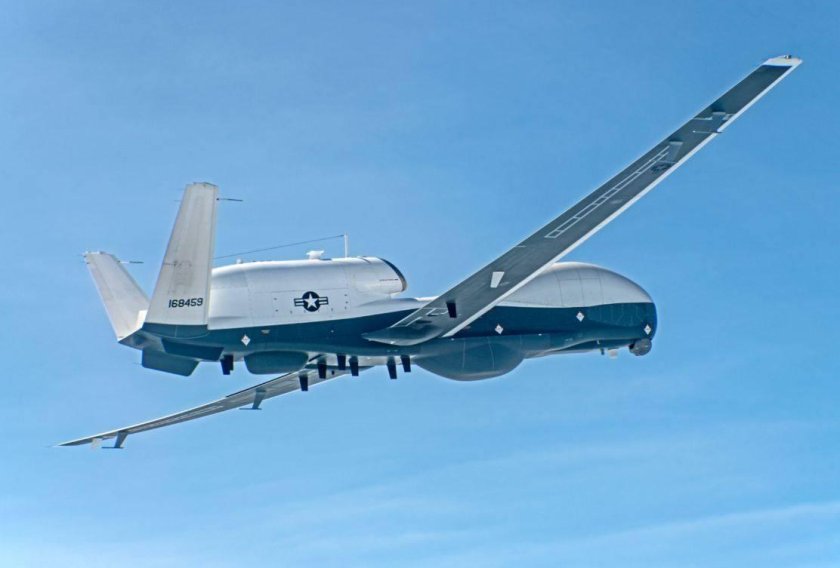 Mq-4c «Тритон»