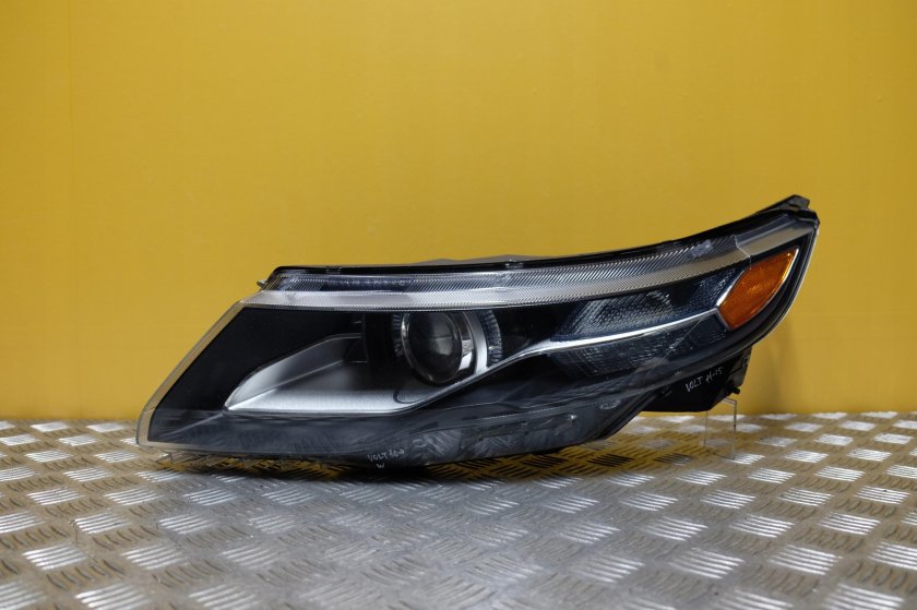 Фара передняя