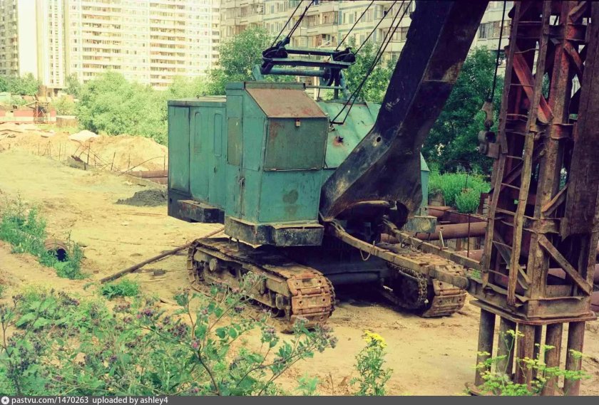 Экскаватор э 1252 б