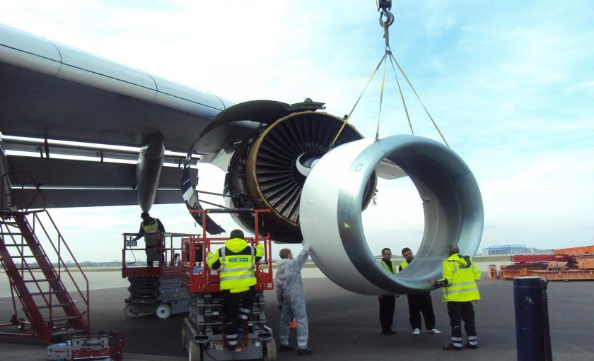 Техническое обслуживание самолета