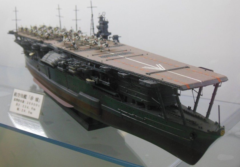 Акаги авианосец до модернизации