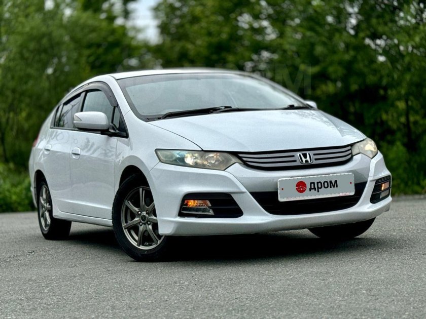 Honda insight hybrid