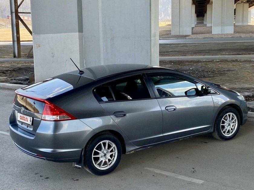 Хонда инсайт 2010 серая