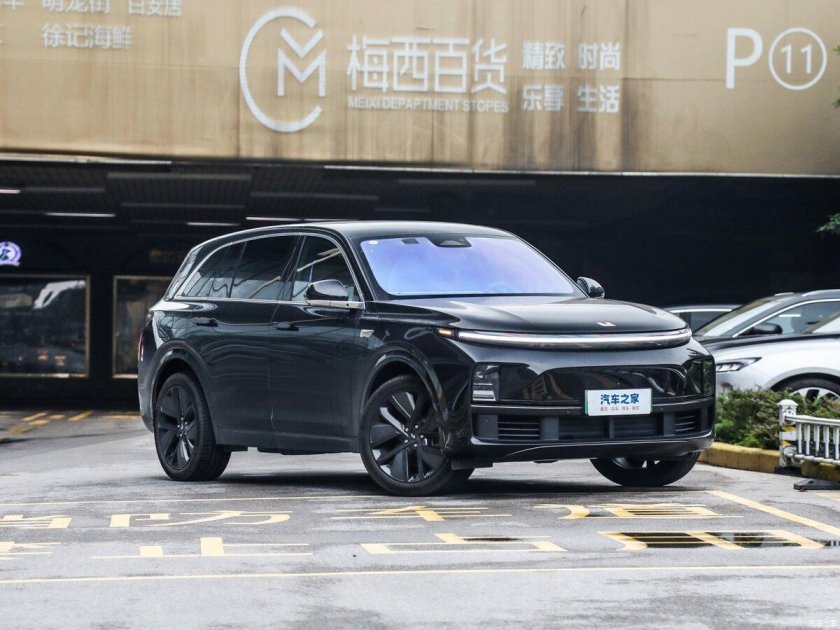 Lixiang l 7 машина