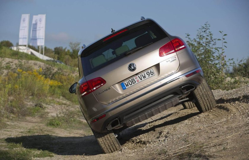 Туарег 2 сзади