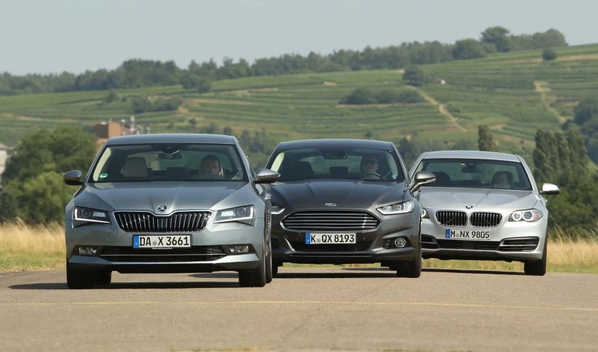 Skoda superb vs ford mondeo