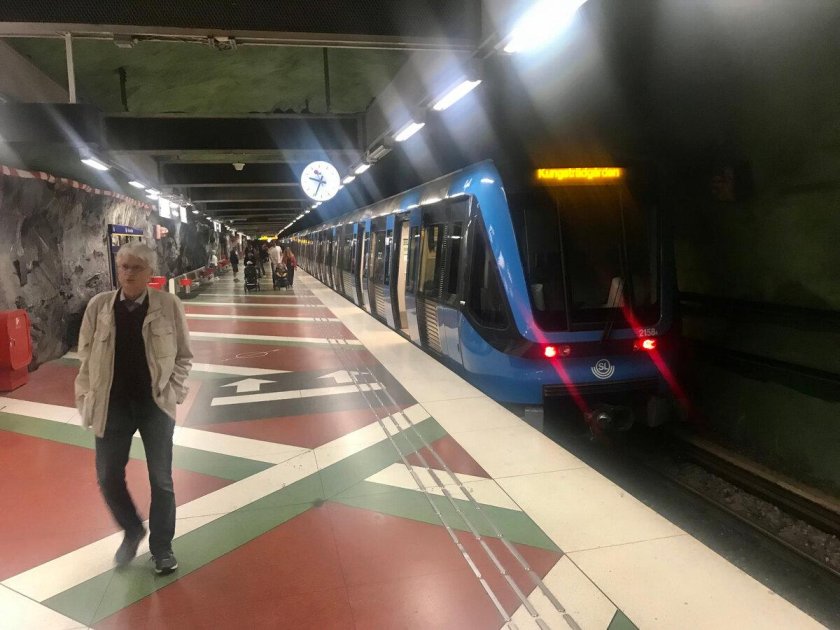 Метро станция стокгольм тенста