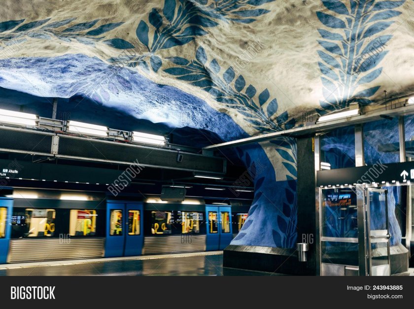 Станция t-Centralen в Стокгольме