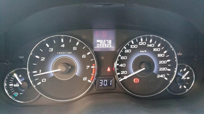 Панель приборов Subaru Legacy 2010