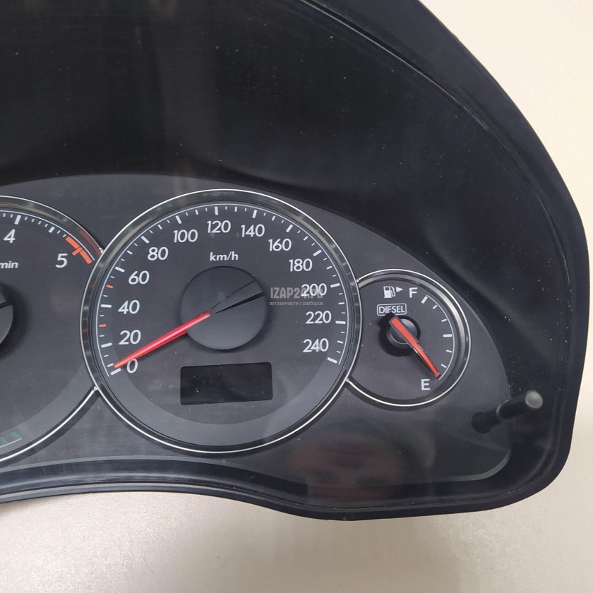 Панель приборов субару аутбек 2007