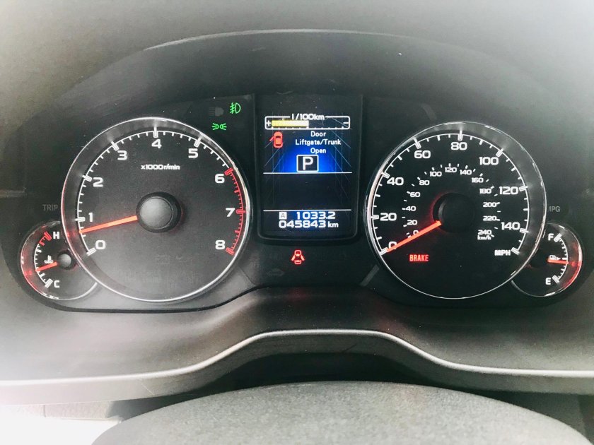 Панель приборов Субару аутбжк