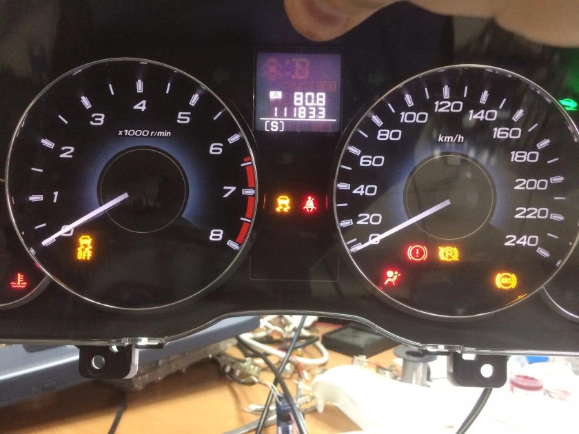Панель приборов Субару Аутбек 2010