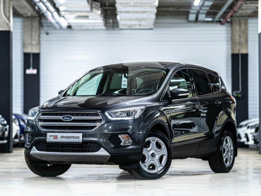 Форд Куга 2018 белый