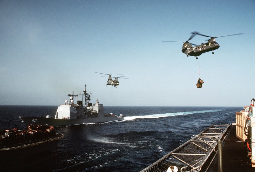 Корабль USS LCS-22 `Kansas City`