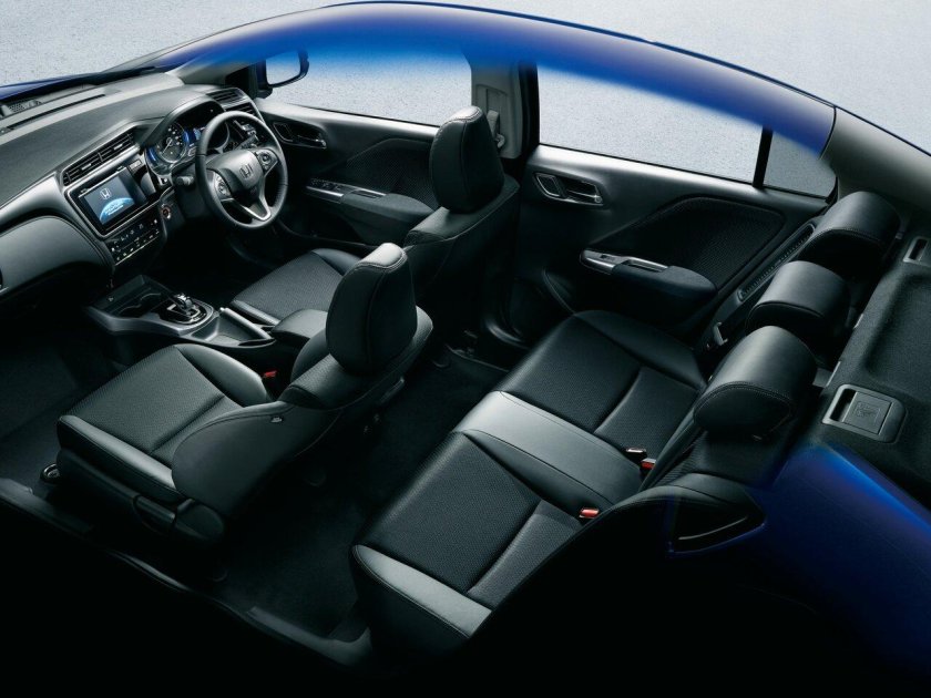 Хонда Грейс гибрид