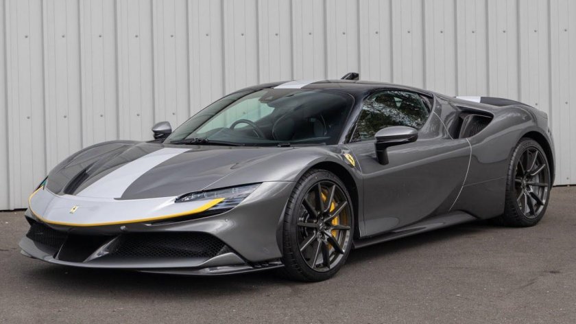 Ferrari 2021 sf90