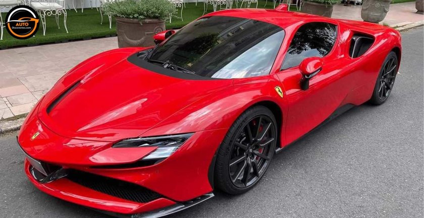 Феррари сф90