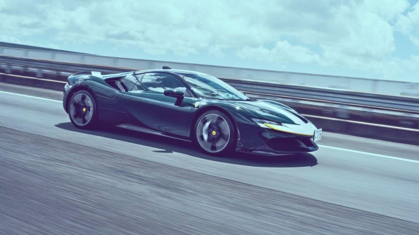 Феррари sf90 Stradale