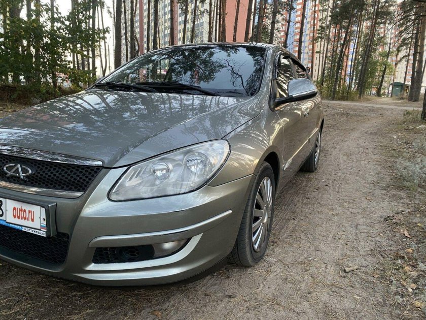 Chery m11 Hatchback краска красная