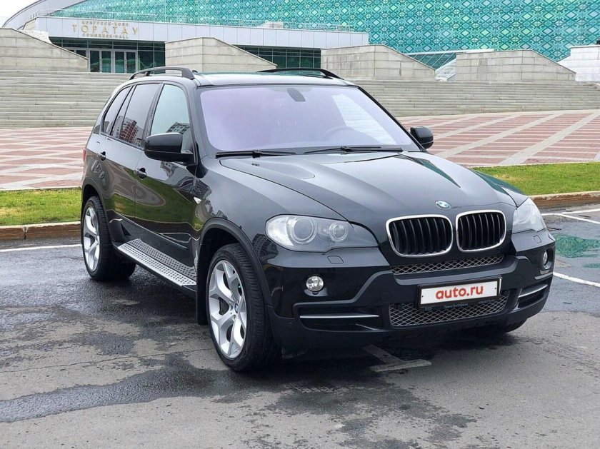 BMW x5 70 кузов