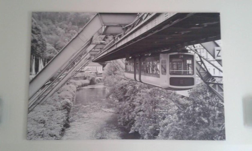 Вуппертальская подвесная дорога Германия