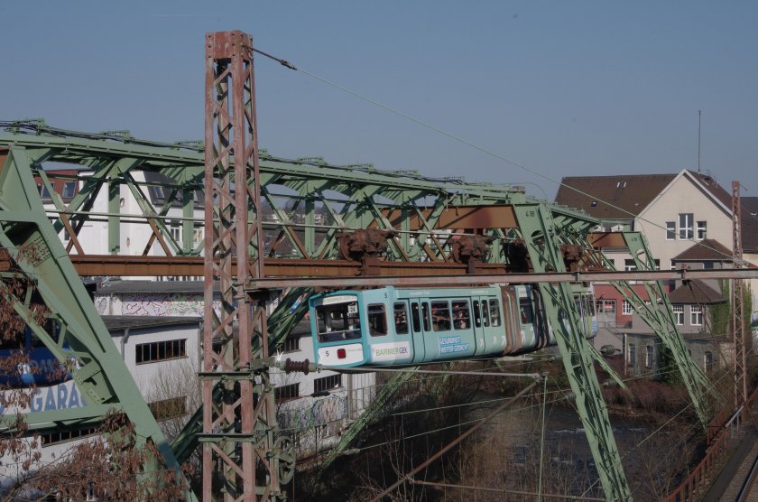 Швебебан Вупперталь