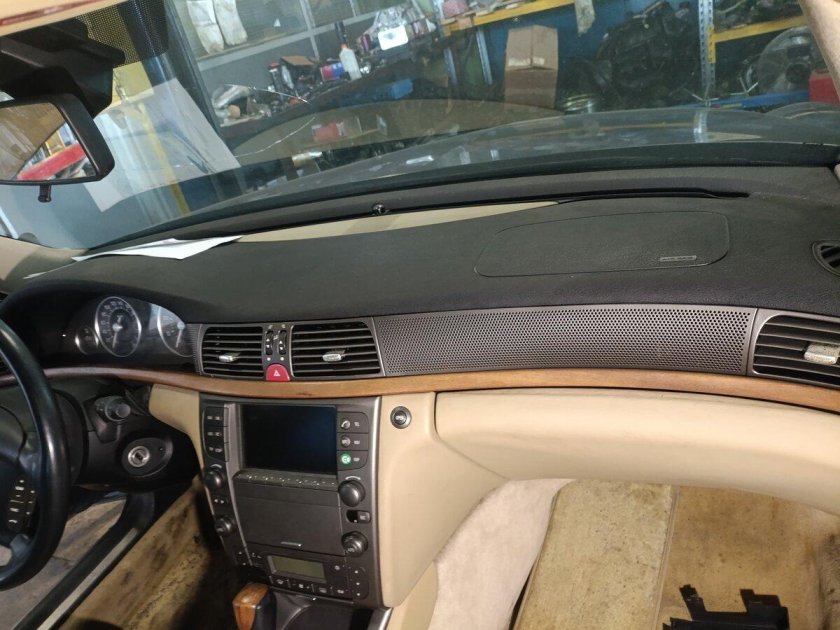 Мерседес w 211