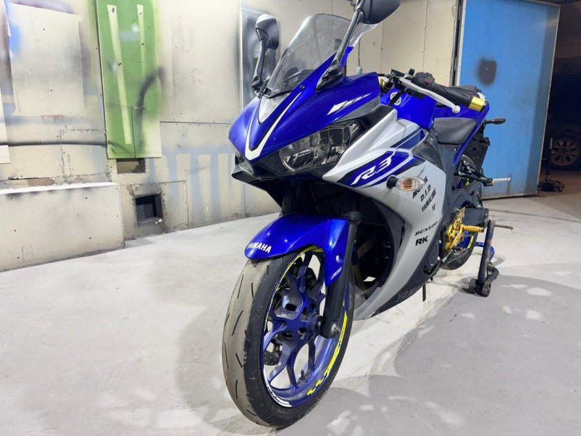 Спортивные мотоцикл