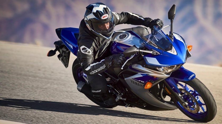 Yamaha YZF r3 2015