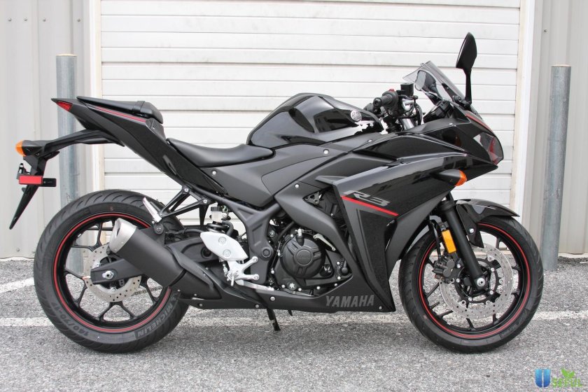 Ямаха YZF r3