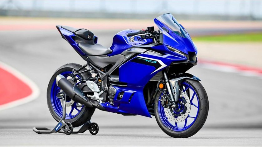 Спортивные мотоцикл