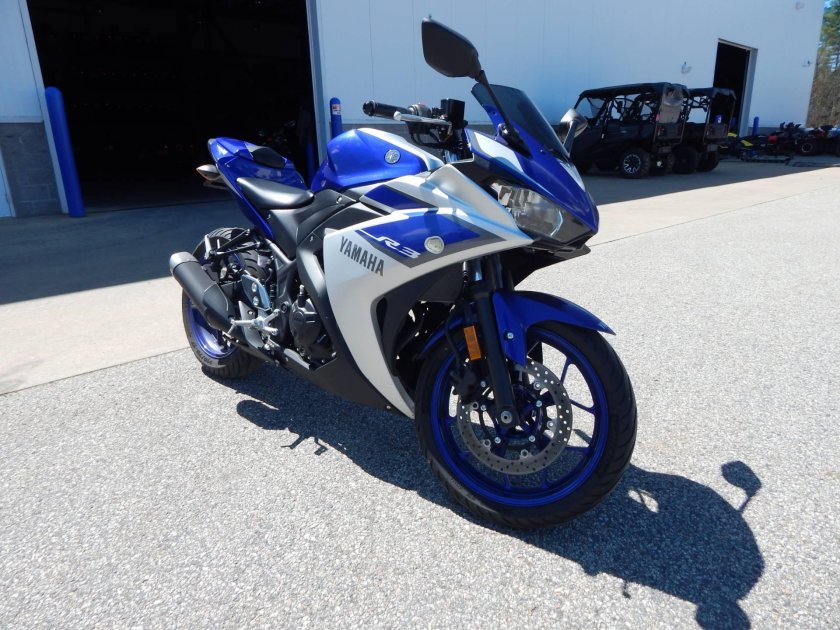 Yamaha YZF r3 2015