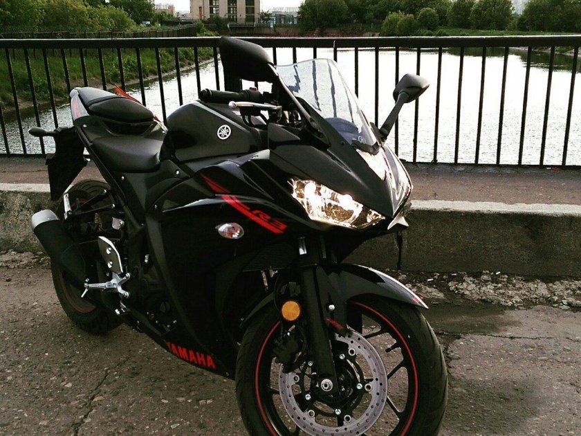 Ямаха р3 черная