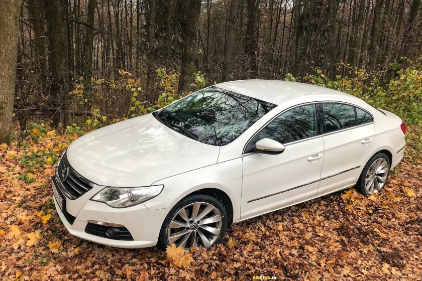 Фольксваген Пассат СС 2014 белый