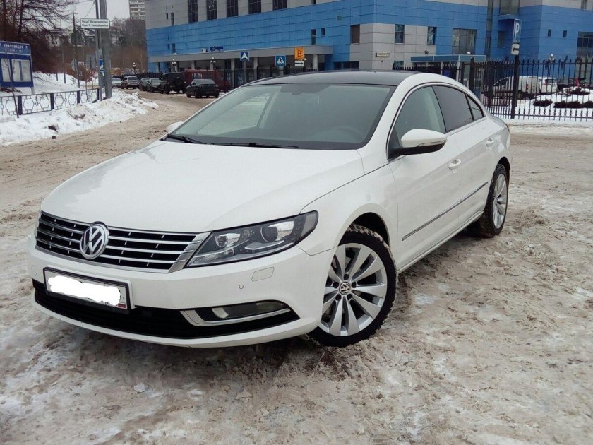 Фольксваген Пассат СС белый 2013