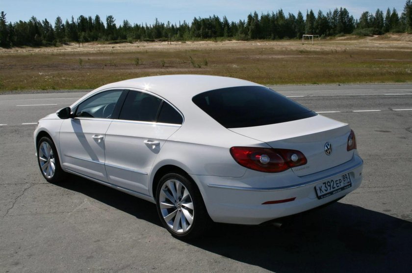 Фольксваген Пассат СС 2010
