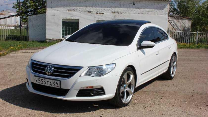 Фольксваген Пассат СС 2010