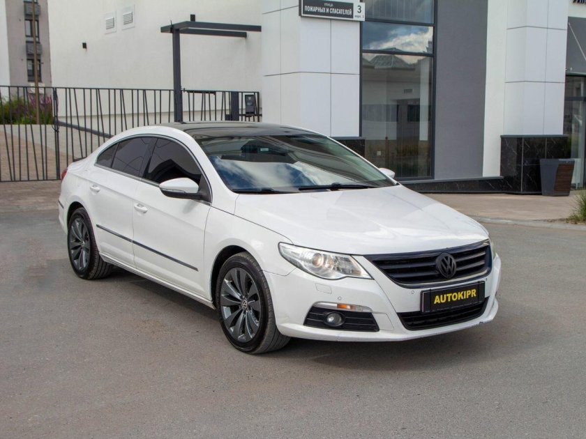 Volkswagen Passat cc 2011 белый